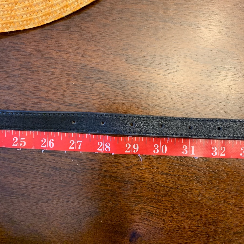 Oval Viintage Style Belt - Picture 4 of 5